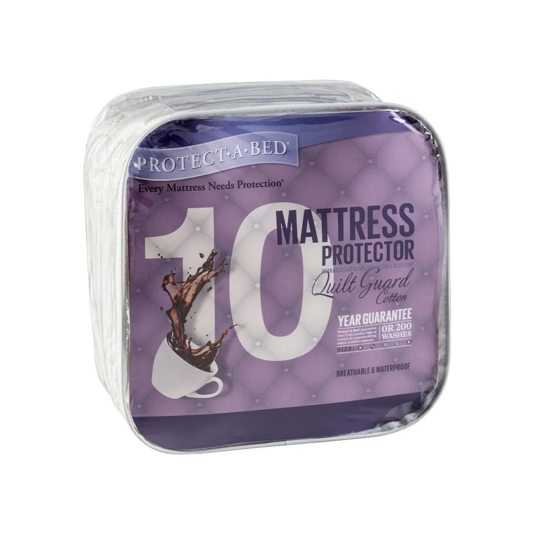 Protect-A-Bed Quilt Guard Cotton matrasbeskermer in deursigtige ritssakverpakking, asemende en waterdigte matrasbeskermer met 10 jaar waarborg.